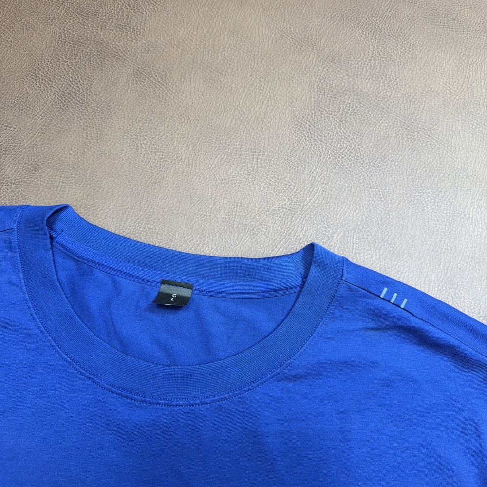 Lululemon Men's Large License to Train Solid Shirt, Royal Blue Crew Neck Casual